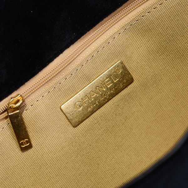 シャネルバッグ全体デザイン